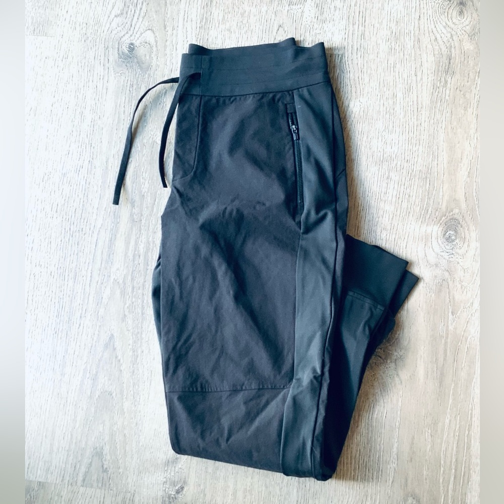 Athleta Black Active Pants Size: 8